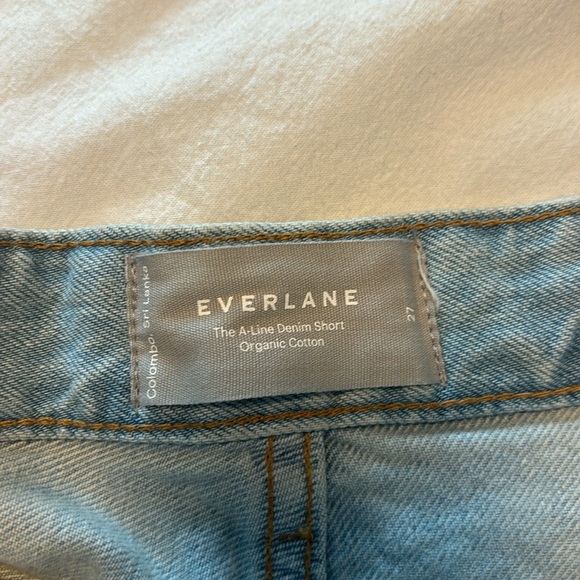 Everlane The A-Line Denim Short Size 27 - Picture 3 of 6
